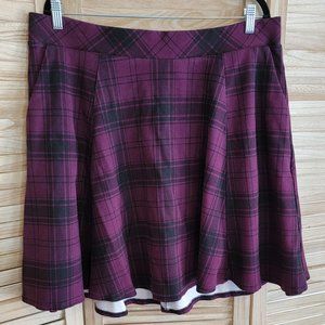 Trendy Size 2 Plaid Purple and Black Skater Skirt - Torrid
